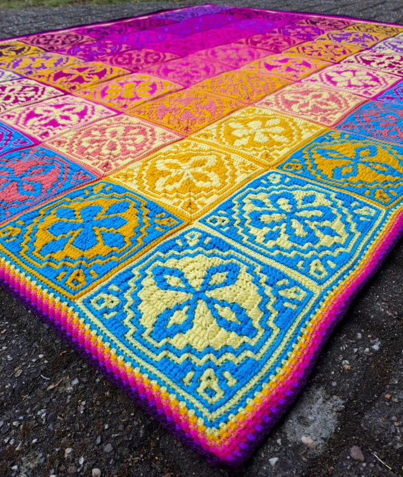 „Burst of Joy“-Decke von Colour Crafter – Häkelpaket – CrazyCrochetCatlady