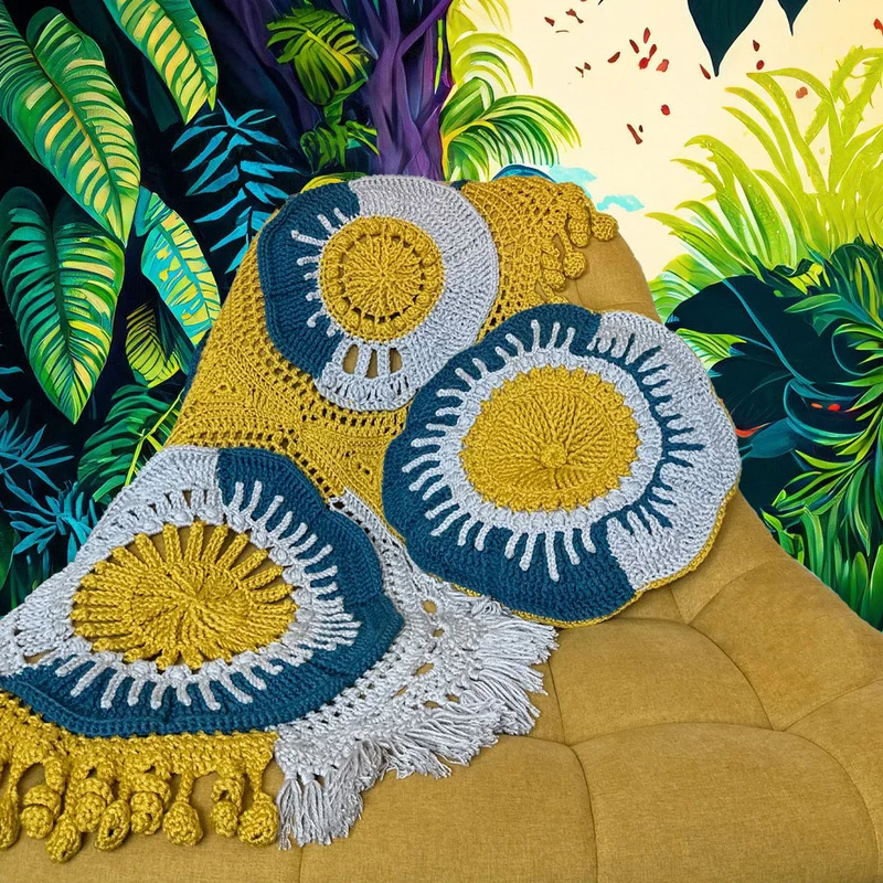 Floral Blooms Kissen – Alle Kissen: Häkelpaket – The Queen of Loops