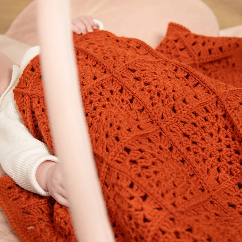 Granny Square-Babydecke für die Wiege – einfarbig – Häkelpaket