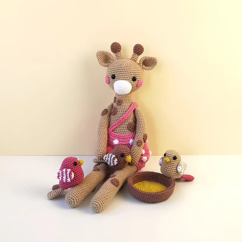 Häkelpaket „Giraffe Kaya“ – Mrs. Milly