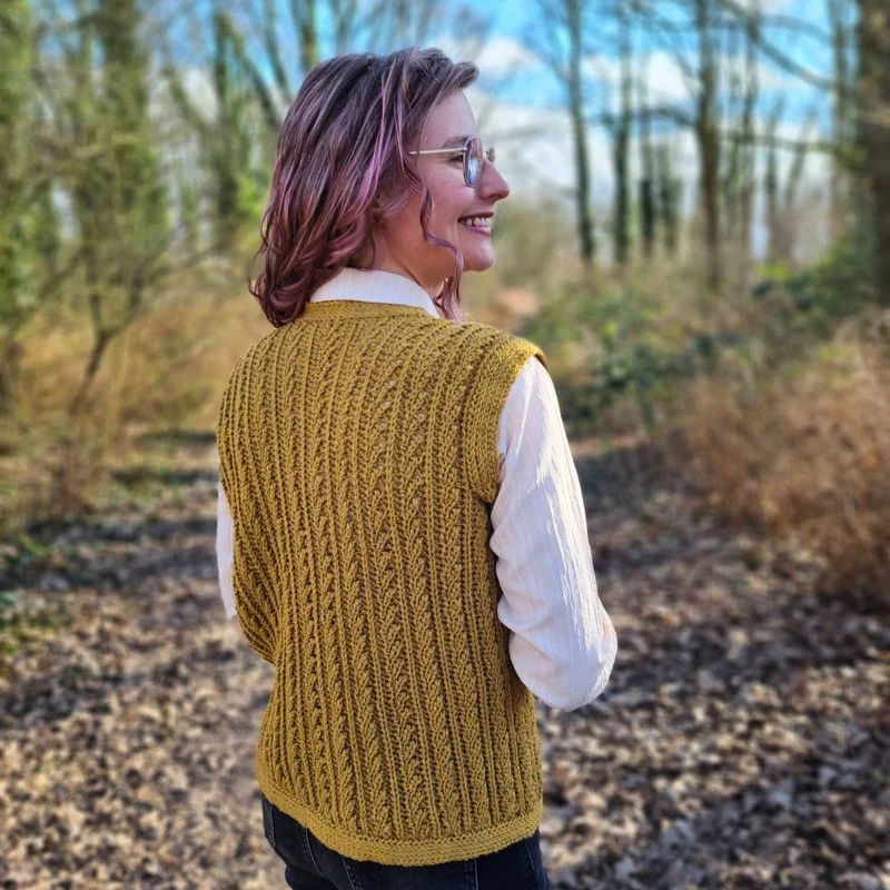 Häkelpaket für die Weste „Goldenrod“ – It's Annemade