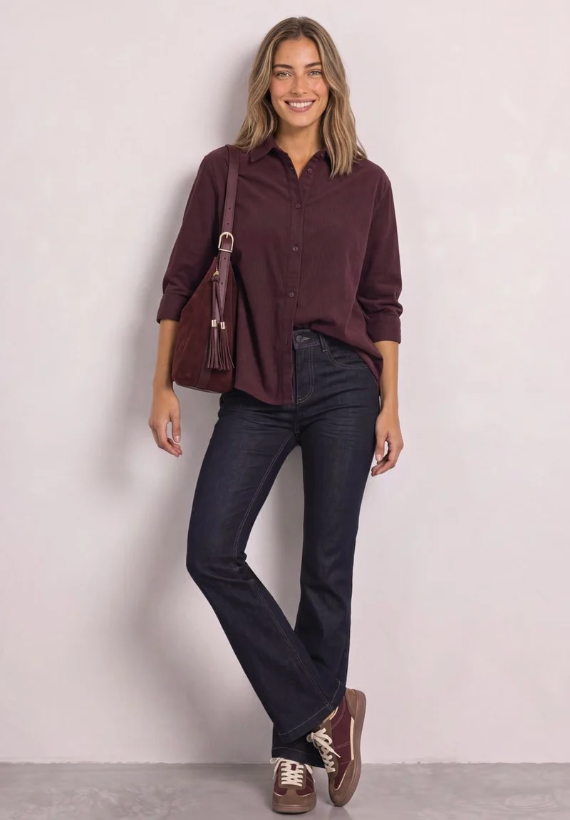 High Waist Bootcut Jeans im Slim Fit