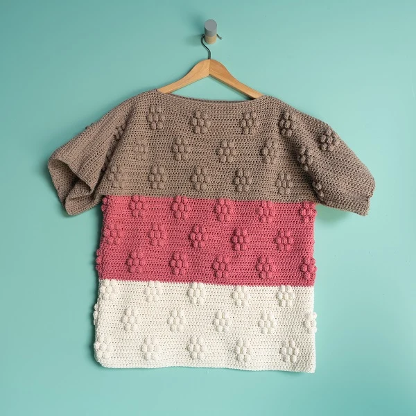 Häkelanleitung „Yarn and Colors Spring Flowers Tee“ (digital)