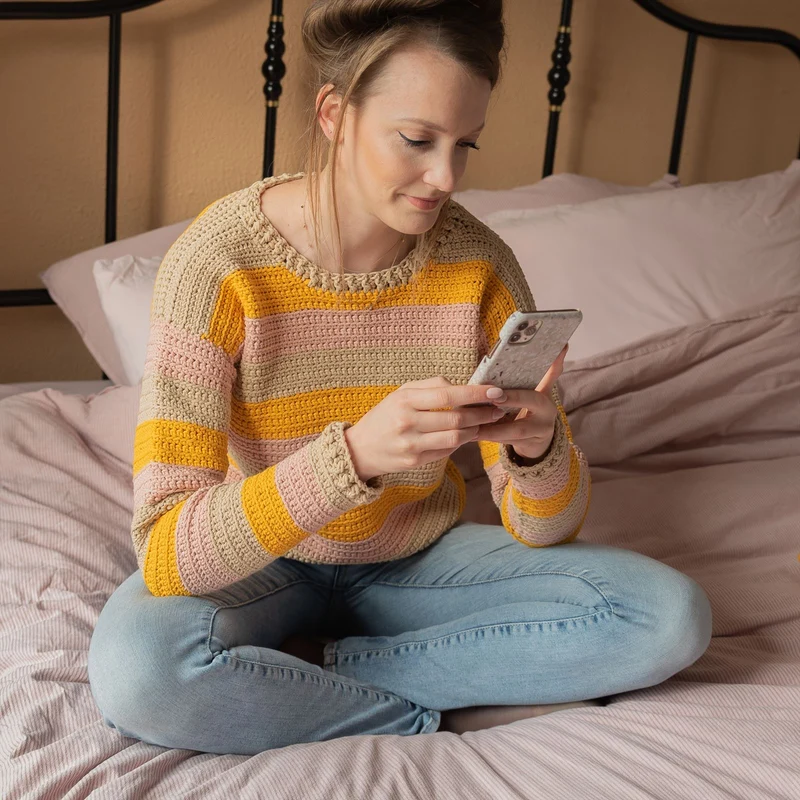 Yarn and Colors „Sunset Stripes“ Pullover – Häkelpaket
