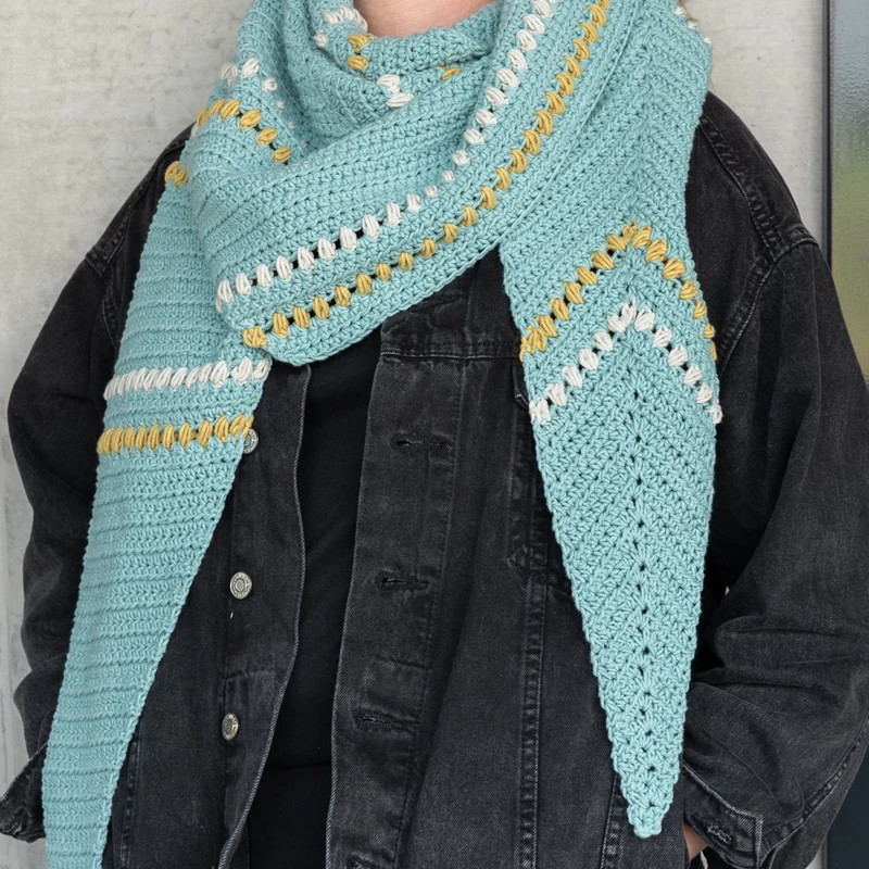 Häkelanleitung „Yarn and Colors Asymmetrical Scarf“