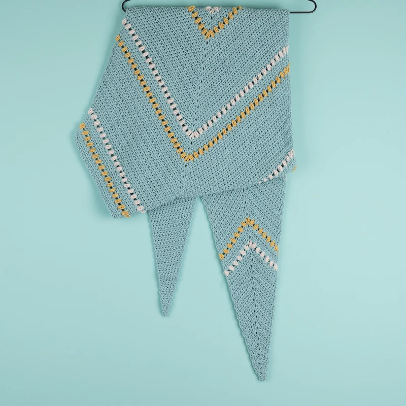 Häkelanleitung „Yarn and Colors Asymmetrical Scarf“