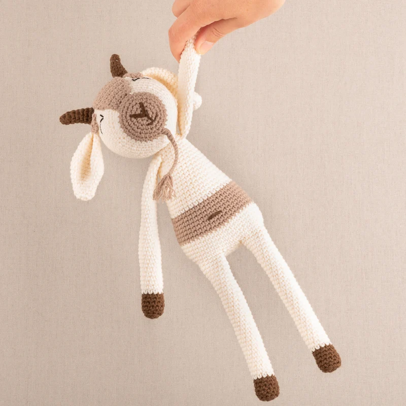 Häkelanleitung „Yarn and Colors Gus Goat“ (digital)