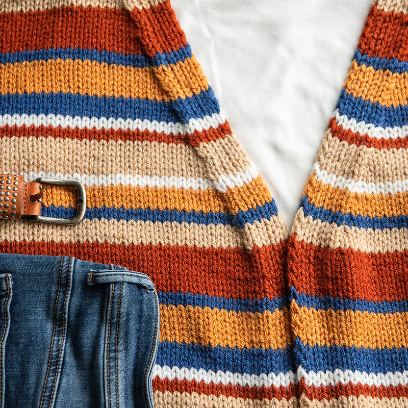 Knipmode – Oversized-Streifenpullover: Garn- und Strickpaket