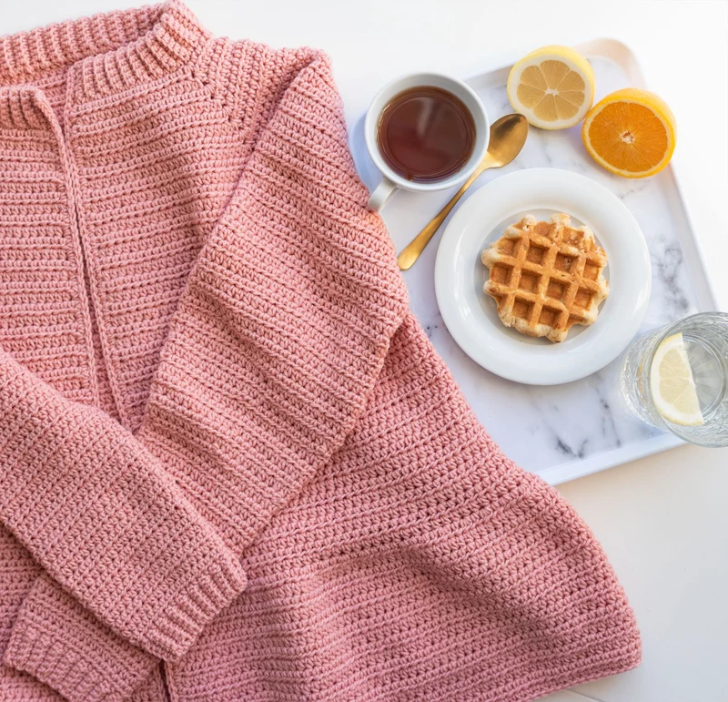 Yarn and Colors „Afternoon Tea“ Cardigan – Häkelpaket