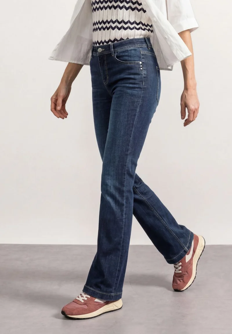 High Waist Bootcut Jeans im Slim Fit