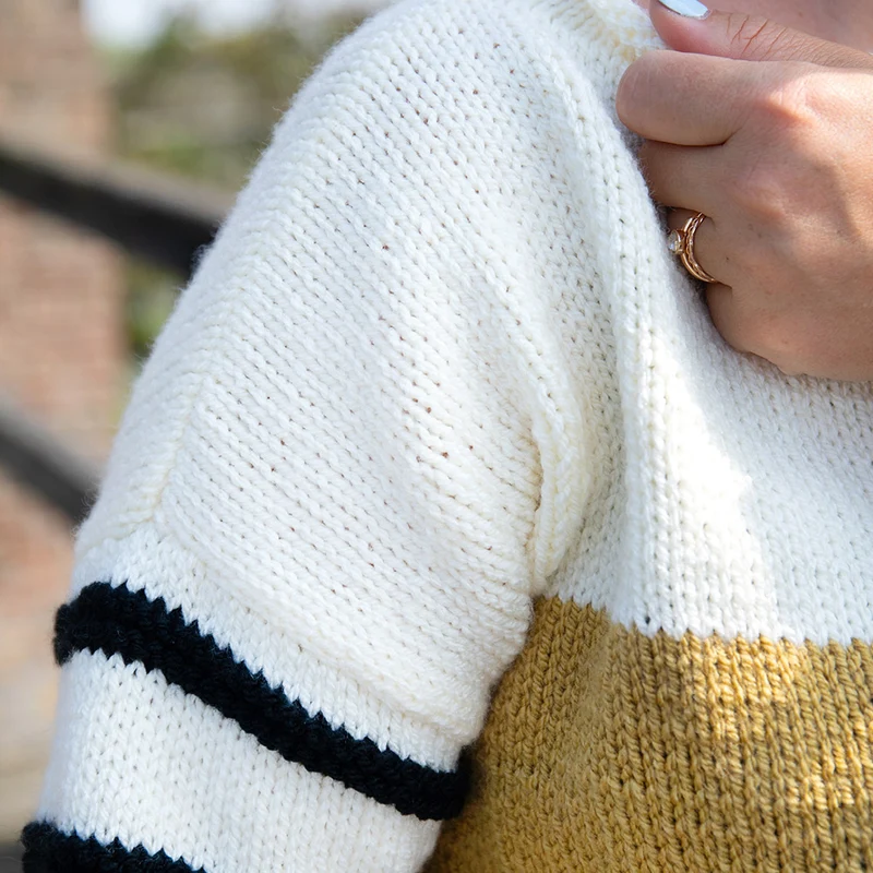 Gestreifter Pullover „Color Block“ – Super Amazing Garn- und Strickpaket