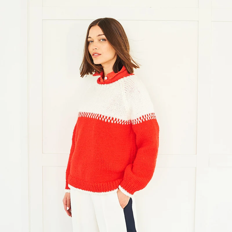 Stylecraft-Strickanleitung „Softie Roll- and Round Neck Sweater“ (2 Designs)