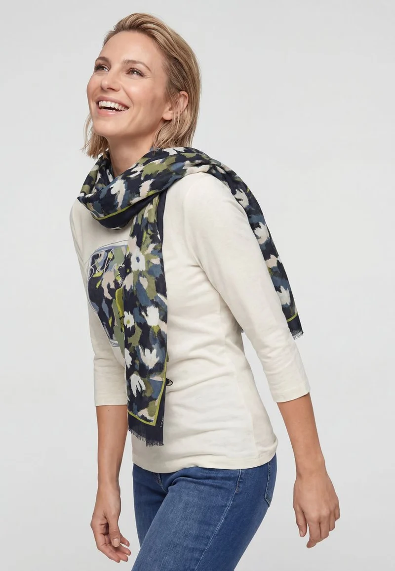 Scarf Woven
