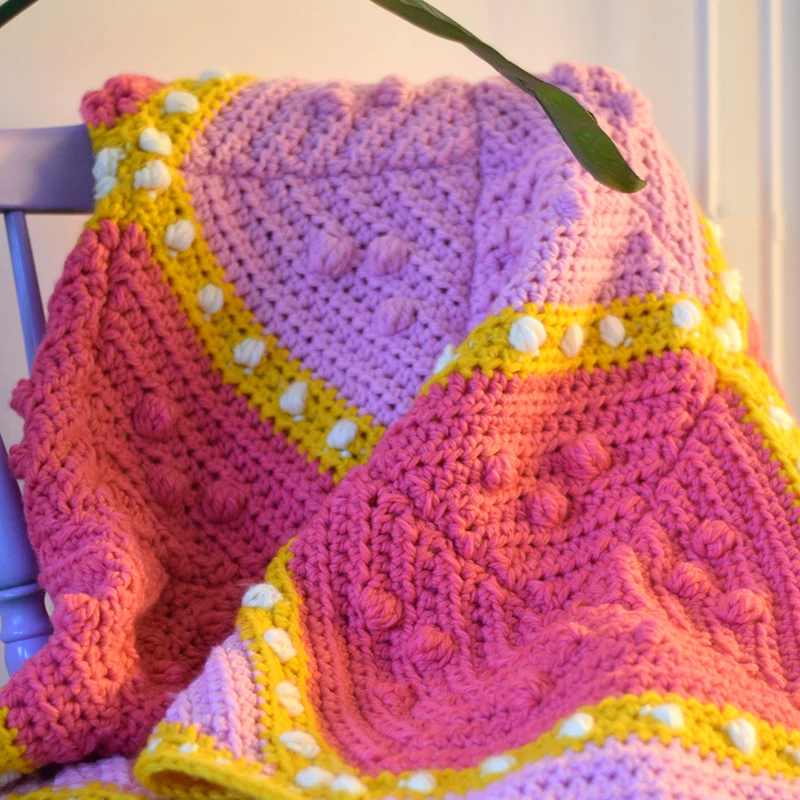 Granny Square-Wohnzimmerdecke – Häkelpaket