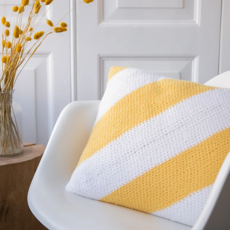 Felt-it Streifenkissen – Häkelpaket