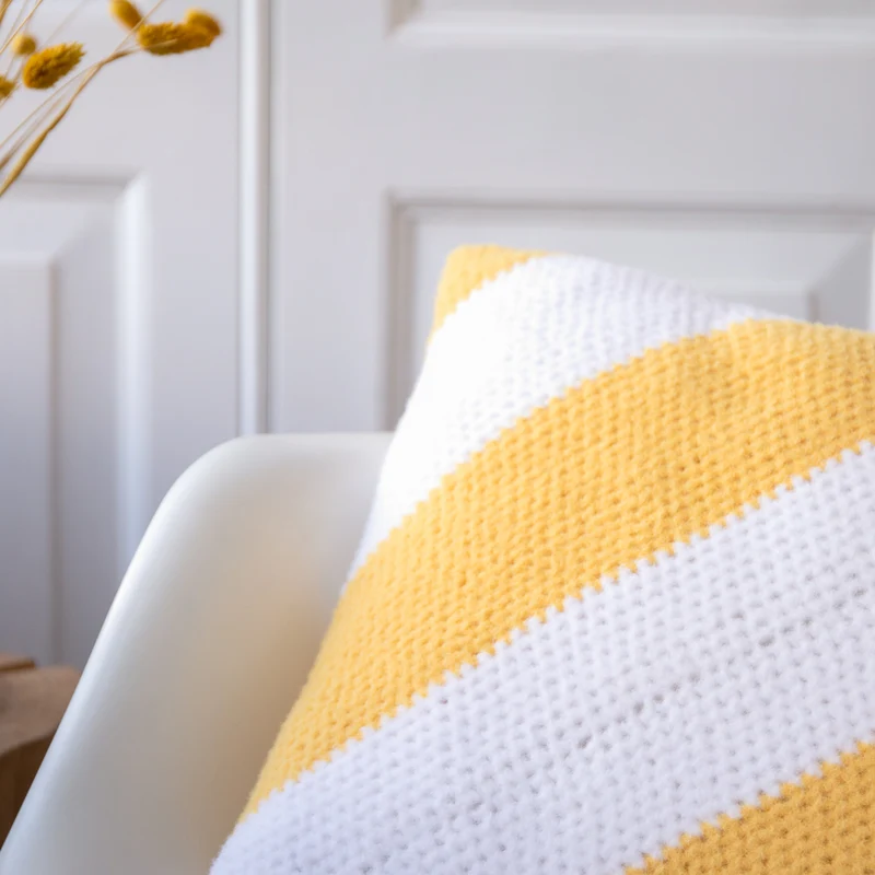 Felt-it Streifenkissen – Häkelpaket