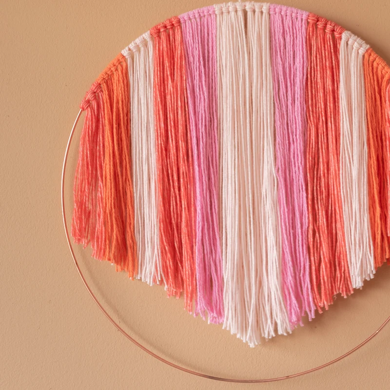 Yarn and Colors „Rainbow in a Hoop“ Wandbehang – Makramee-Paket