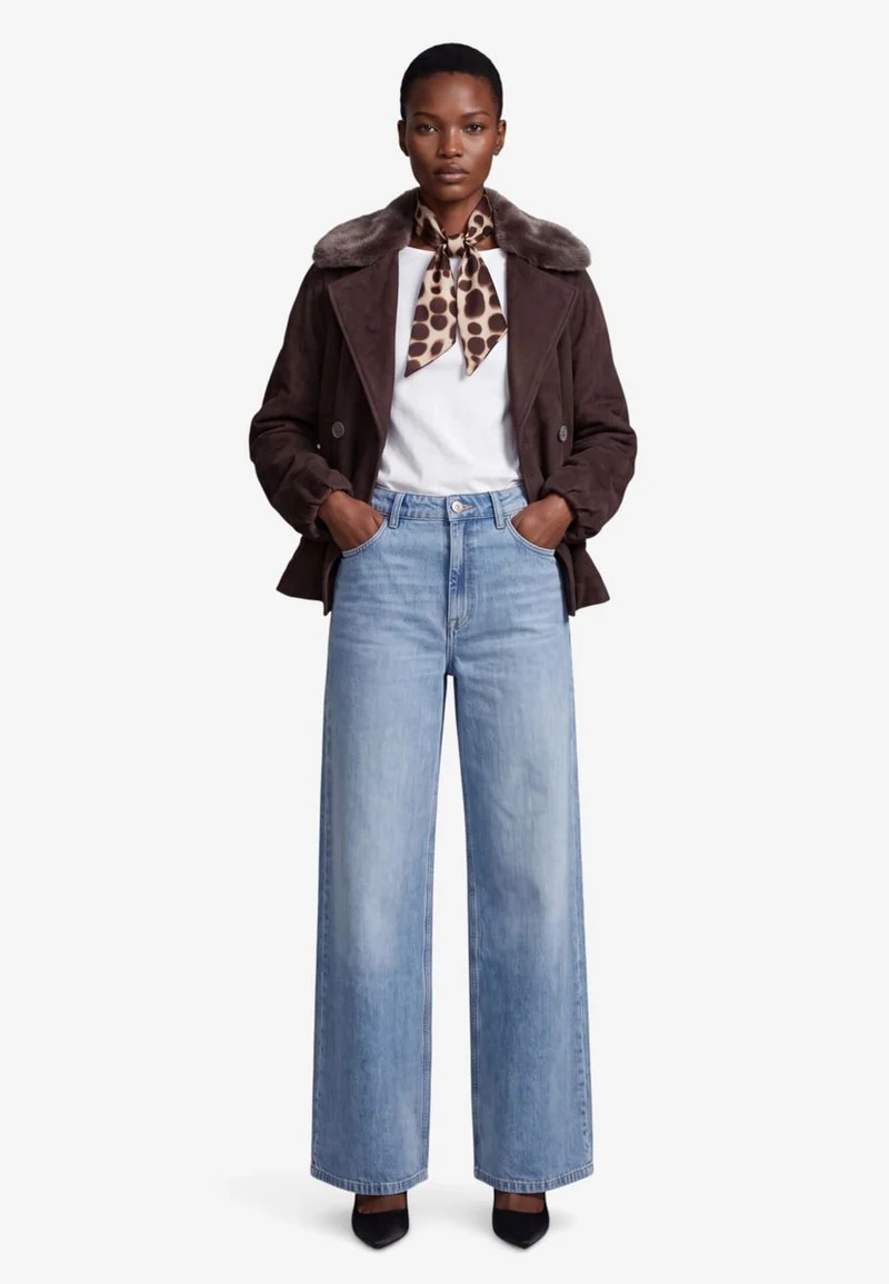 Velourslederjacke mit Kunstfellkragen