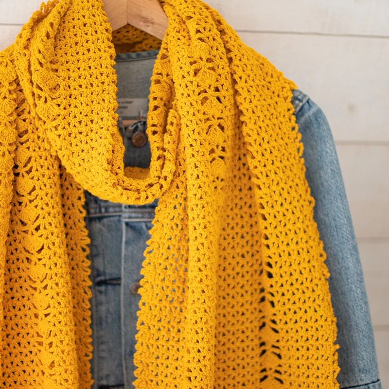 Häkelpaket für einen Schal aus Bio-Baumwolle
