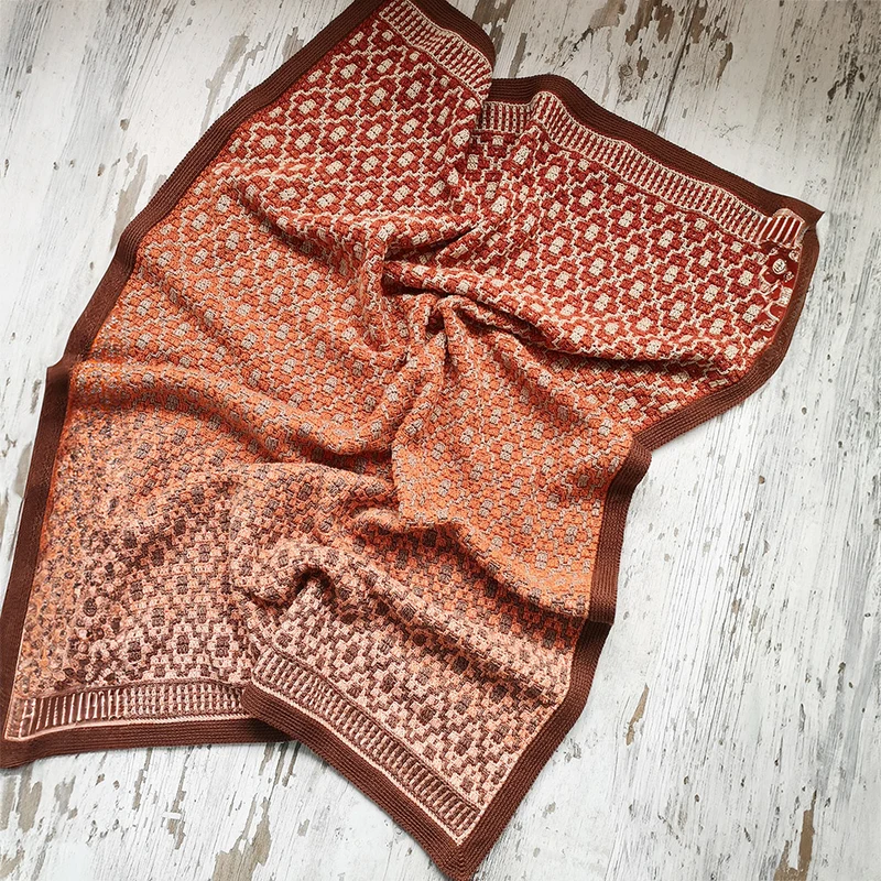 One Skein of Love – Legzira Delight Decke: Häkelpaket