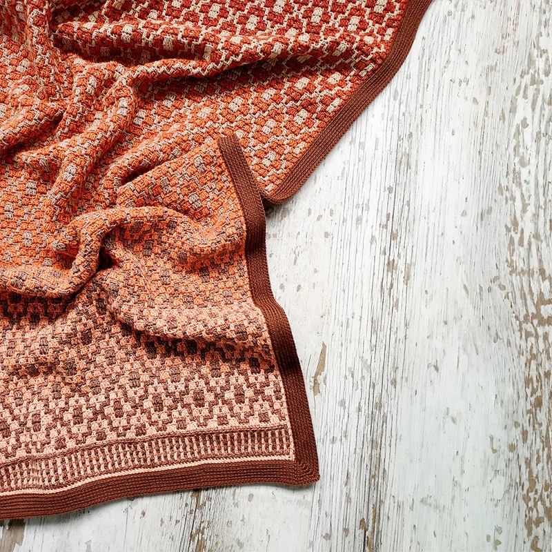 One Skein of Love – Legzira Delight Decke: Häkelpaket