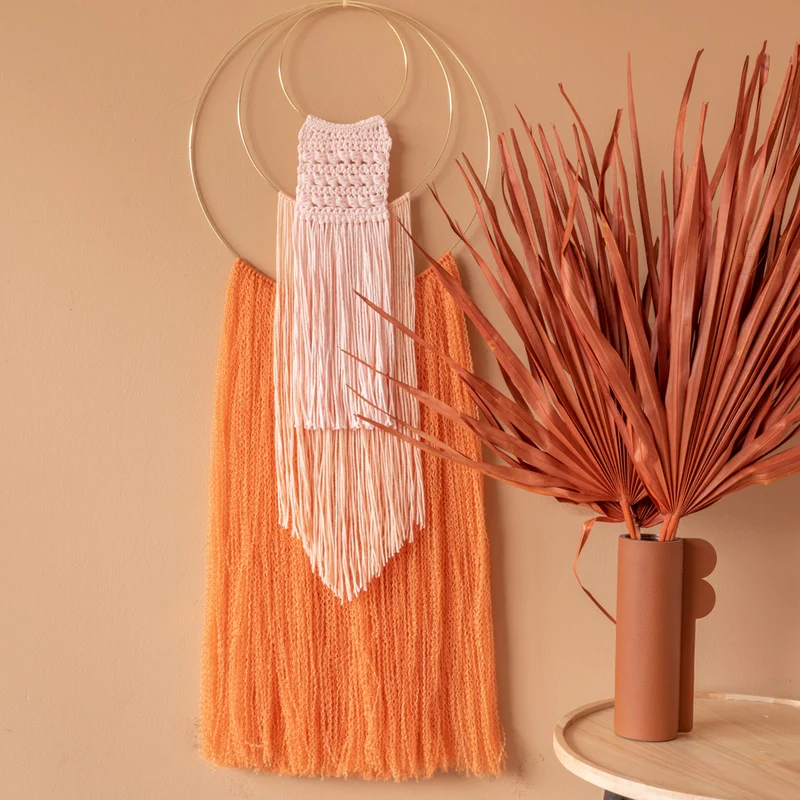 Yarn and Colors „Three is a Charm“ Wandbehang 2.0 Makramee-Paket