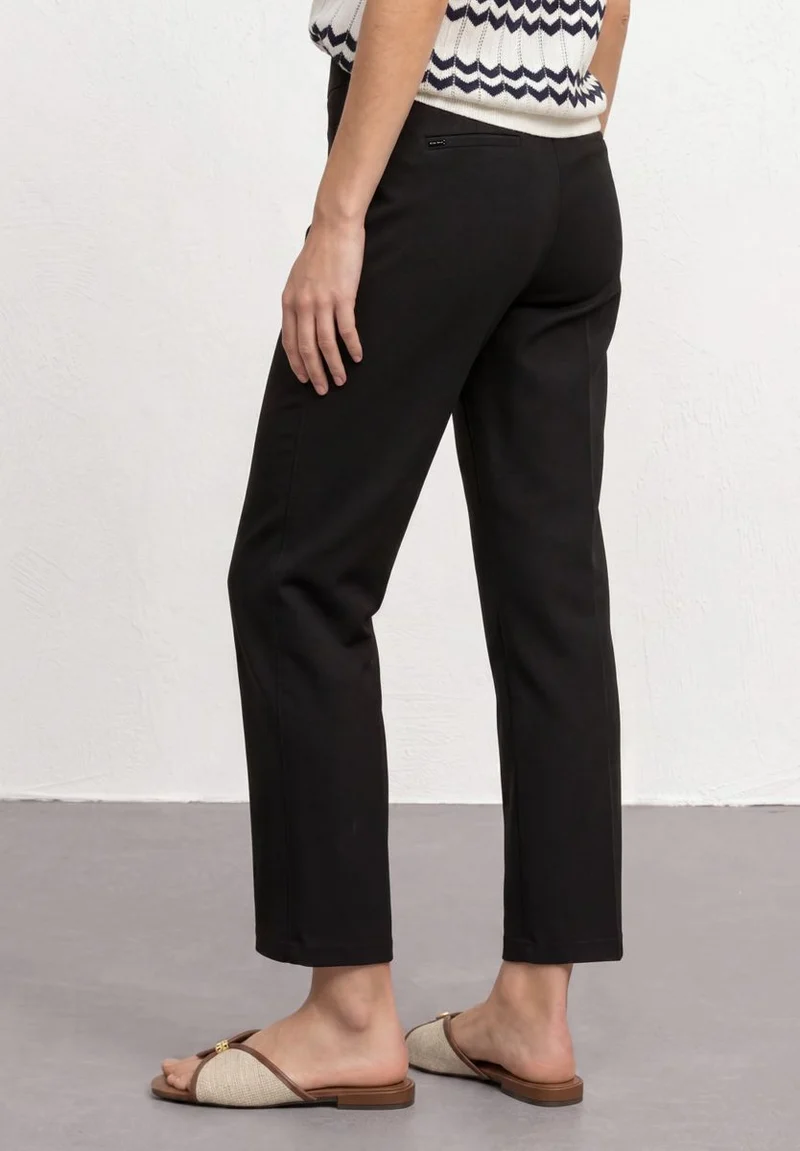 High Waist Straight Leg Hose im Casual Fit