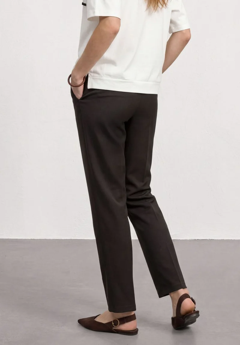 High Waist Straight Leg Hose im Casual Fit