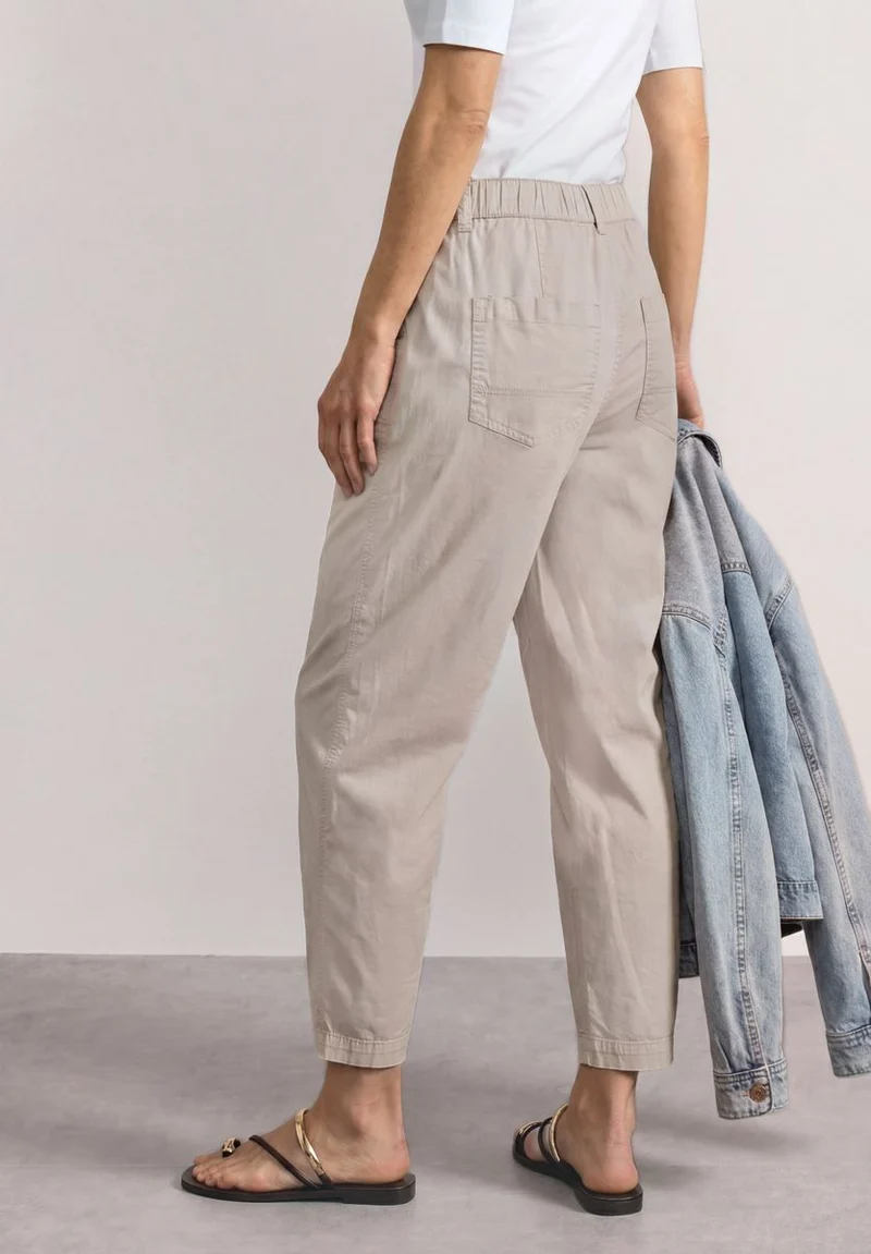 High Waist Barrel Leg Hose im Casual Fit