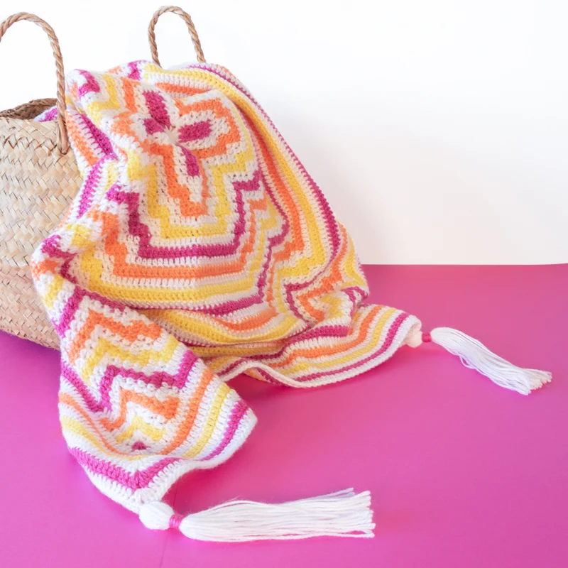 Yarn and Colors „Amazing Flower Blanket“ Häkelpaket