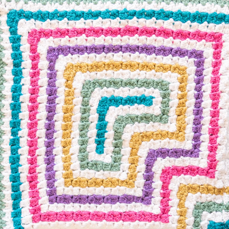 Yarn and Colors „Amazing C2C Blanket“ Häkelpaket