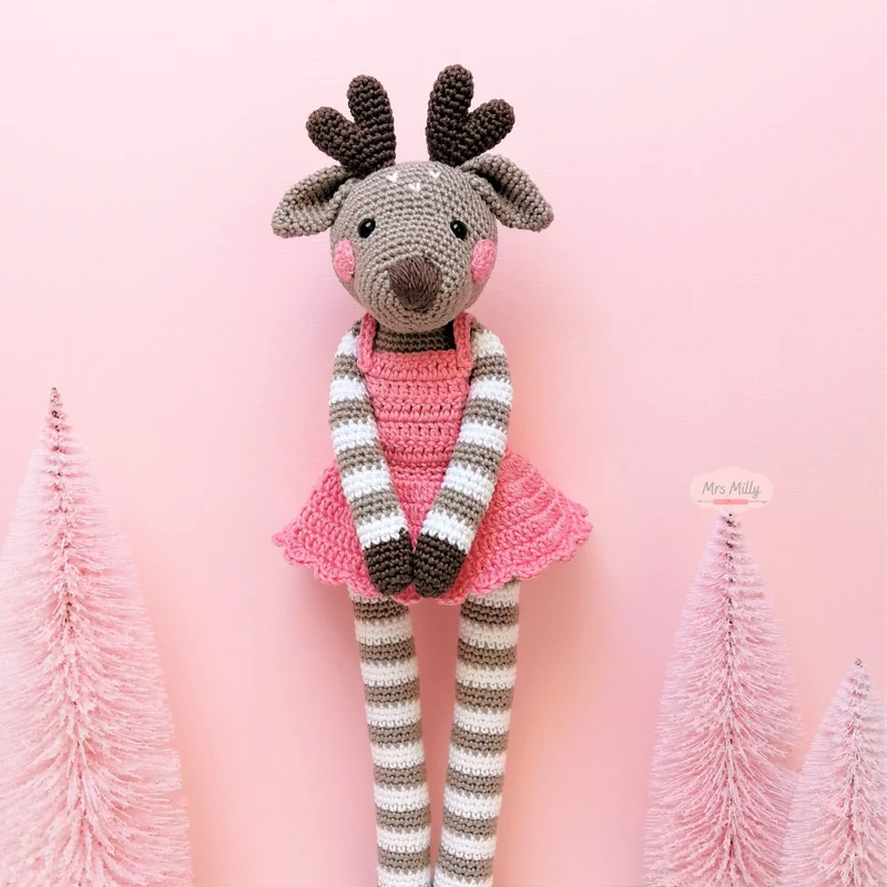 Amigurumi-Häkelpaket „Rentier Dakota“ – Mrs. Milly