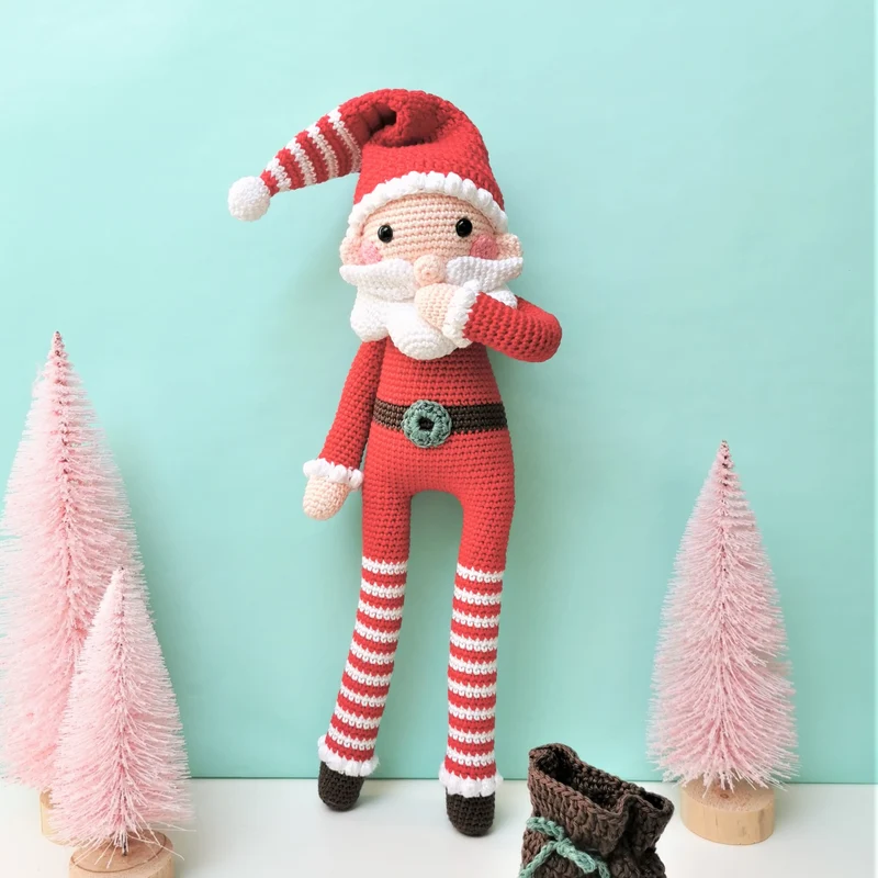 Amigurumi-Häkelpaket „Weihnachtsmann“ – Mrs. Milly
