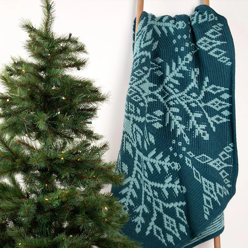 Arctic Bloom Decke – Häkelpaket – CrazyCrochetCatlady