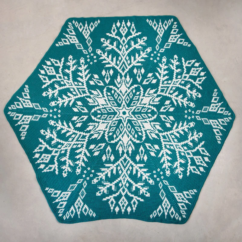 Arctic Bloom Decke – Häkelpaket – CrazyCrochetCatlady