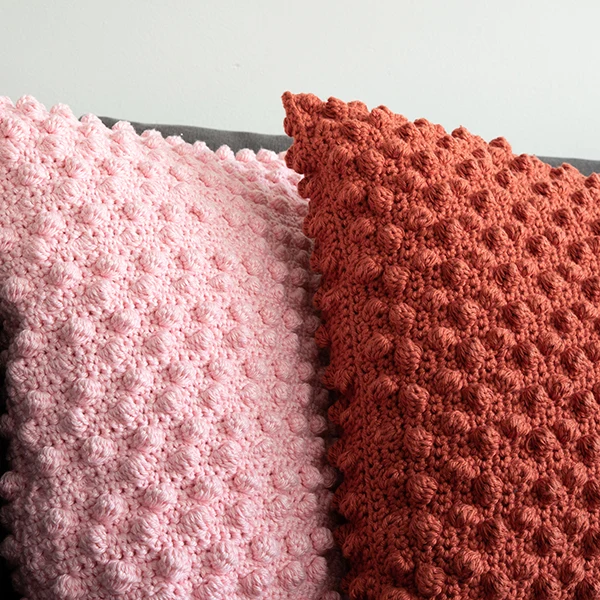 Yarn and Colors Bobbles Comfy Cushion Häkelpaket