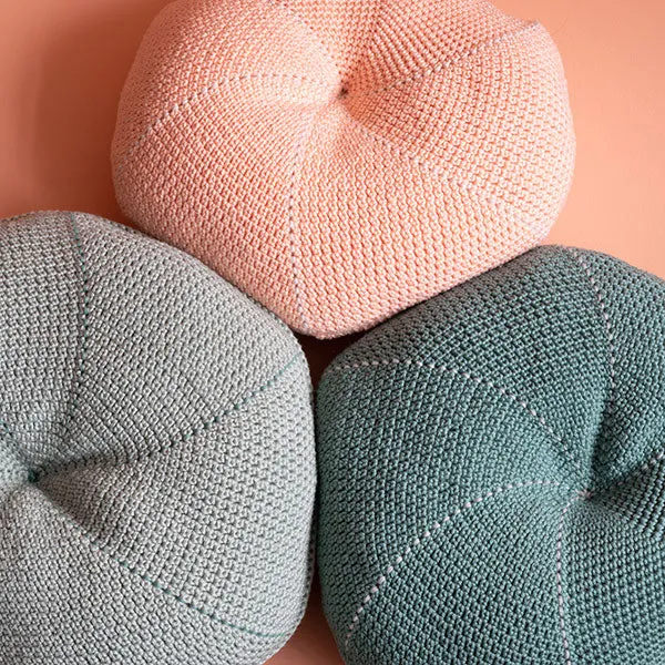 Yarn and Colors „Leaf Cushion“ Häkelpaket