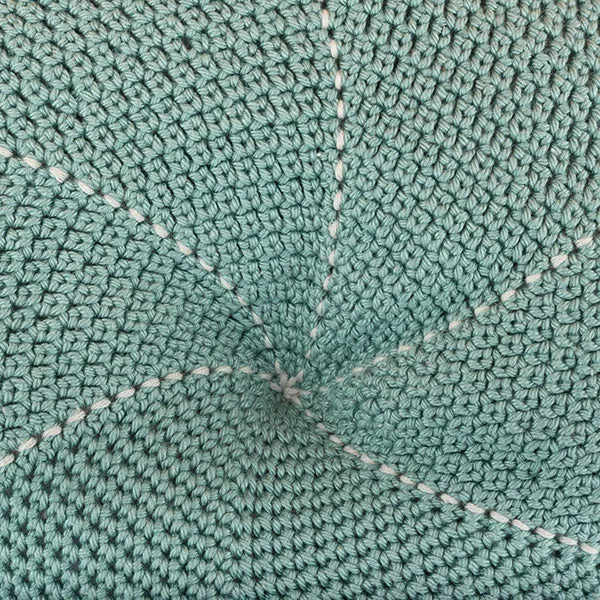 Yarn and Colors „Leaf Cushion“ Häkelpaket