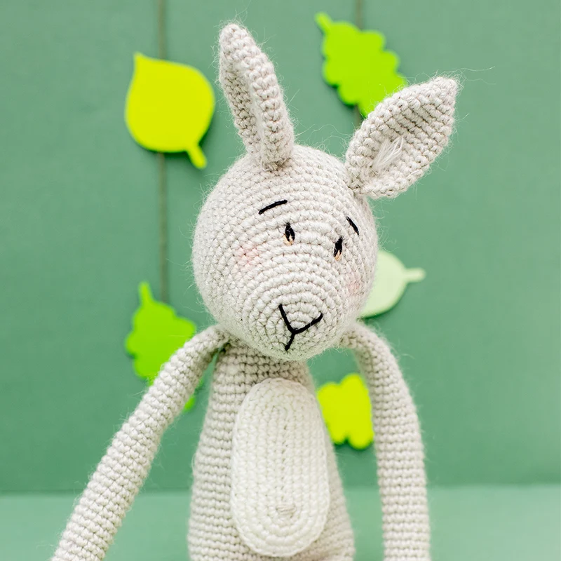 Yarn and Colors Rosie Rabbit Häkelpaket