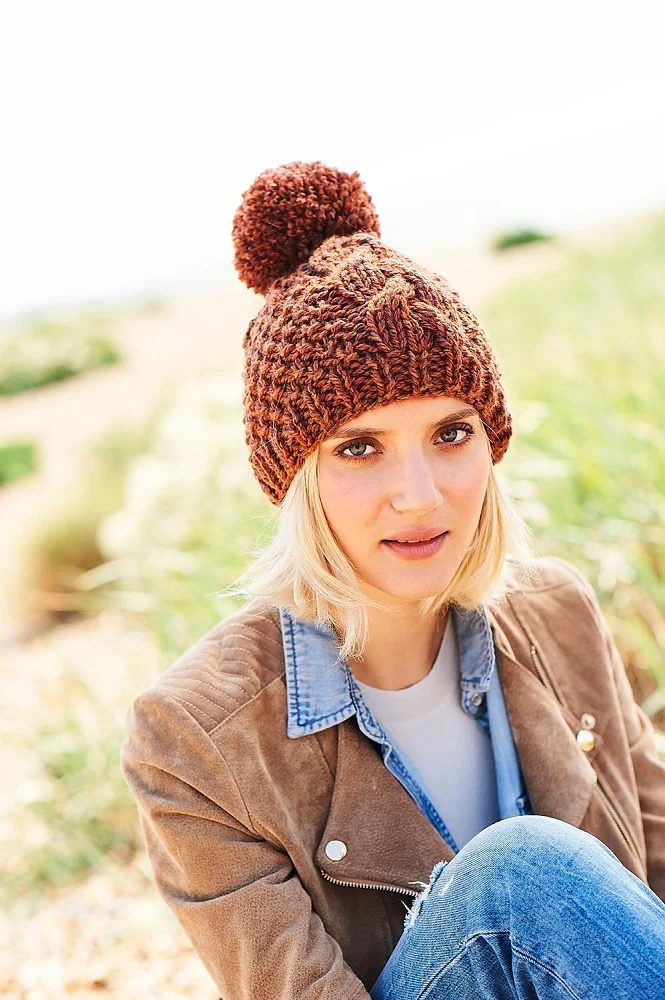 Strickanleitung Stylecraft Life Super Chunky Nr. 9733 Mützen