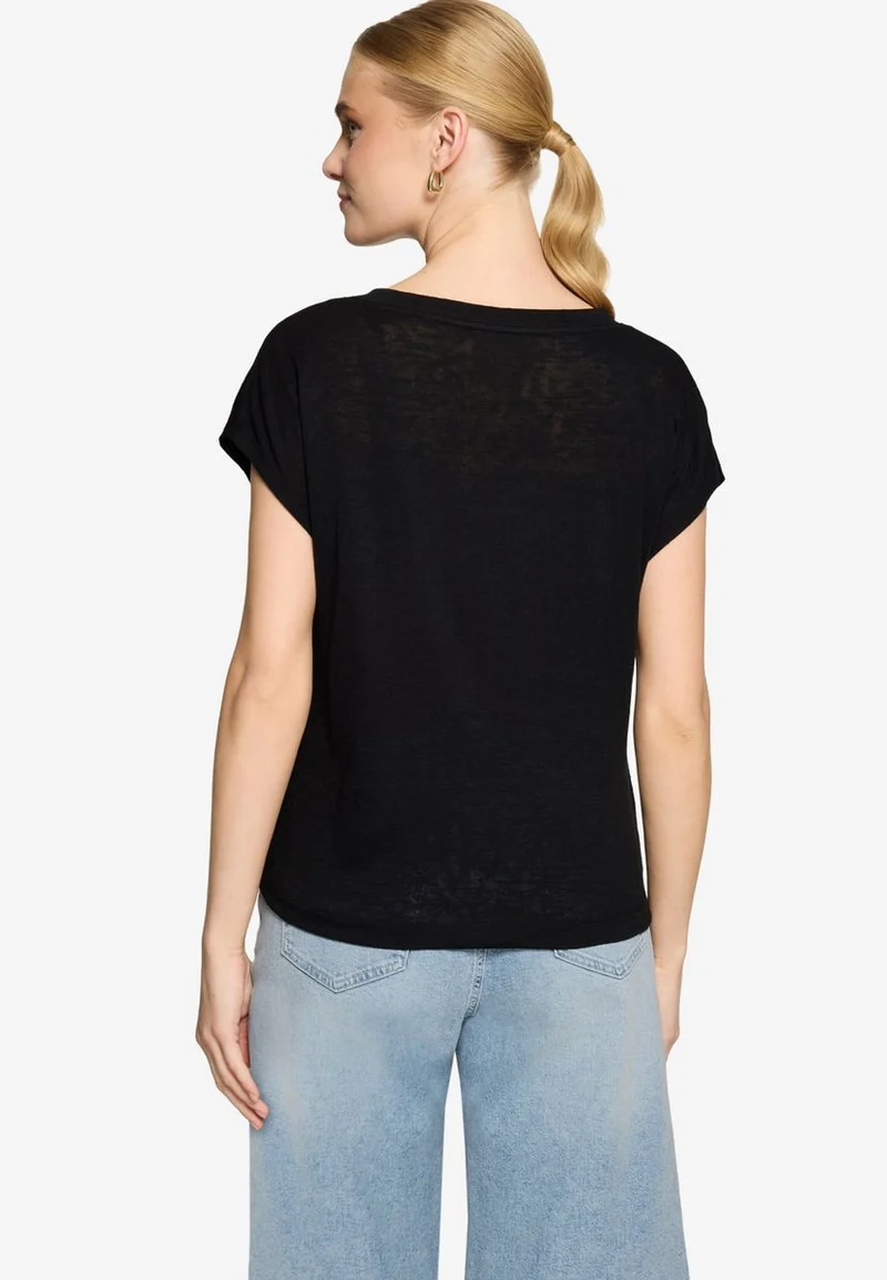 Basic-T-Shirt mit V-Ausschnitt