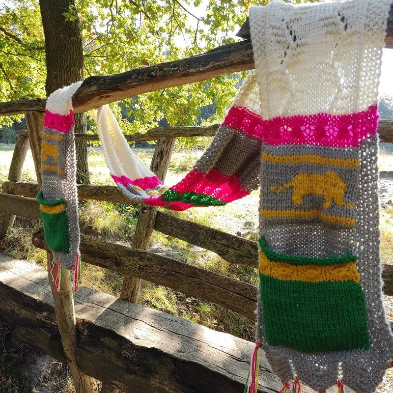 Strickanleitung „African Elephant Scarf“