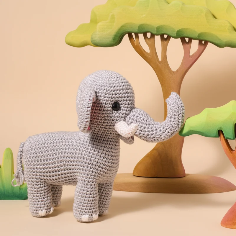 Häkelpaket „Elefant Olivier“ – YarnZoo
