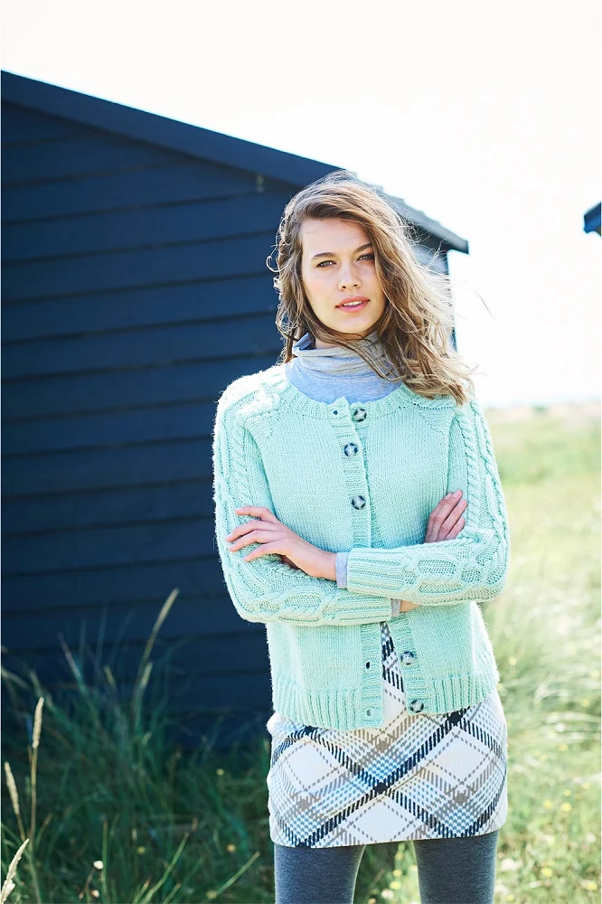 Strickanleitung „Stylecraft Special Aran With Wool Nr. 9894“: Jacke, Schal und Mütze