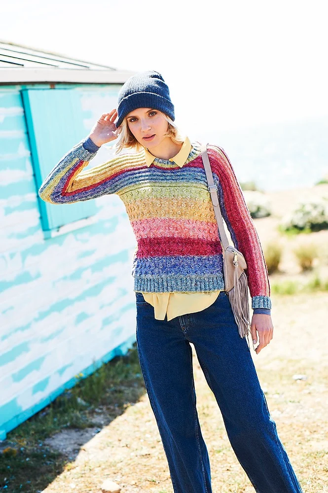 Strickanleitung Stylecraft Batik Swirl DK Nr. 9676: Pullover, Rollkragenpullover und Mütze