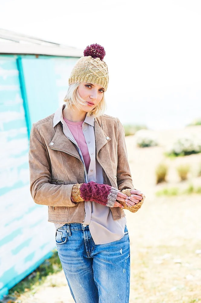 Strickanleitung Stylecraft Batik Swirl DK Nr. 9672: Jacke, Mütze und Stulpen