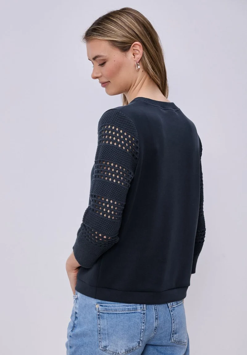 Shirt mit Lochmuster-Ärmeln