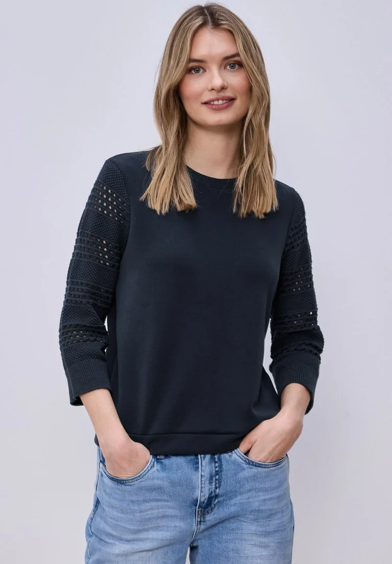 Shirt mit Lochmuster-Ärmeln