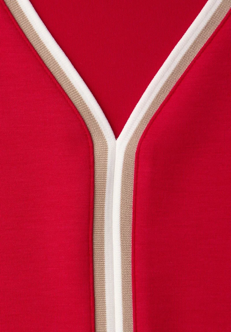 3/4-Arm Shirt mit Kontrastdetail