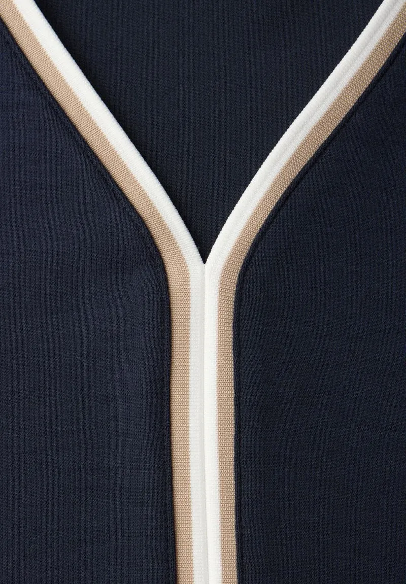 3/4-Arm Shirt mit Kontrastdetail